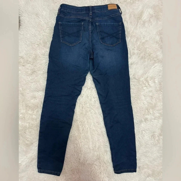 Aeropostale High Waisted Jegging petite -size 2 short - Picture 6 of 7